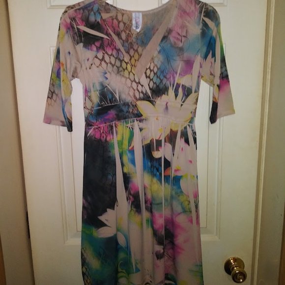 Lipstick Dress Low Cut Overlapping V-Neck Size Med, Elbow Length Sleeves Exotic - Picture 7 of 12